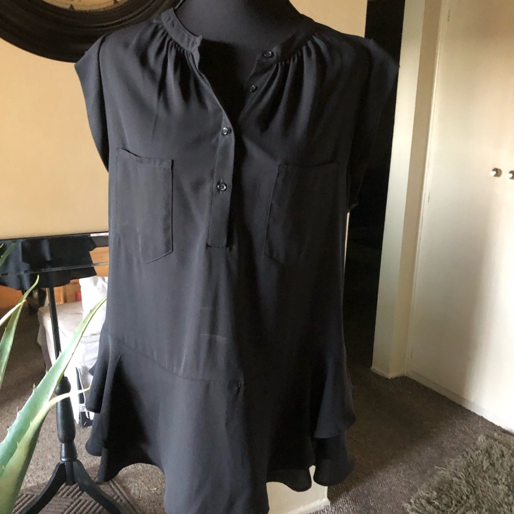 Mossimo Supply Co. Black Flutter-Hem Pullover Blouse